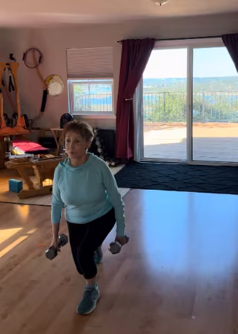 Senior fitness client training at home in Austin TX