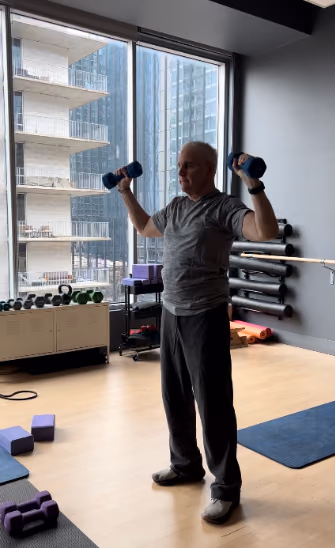 Senior fitness client training at home in OakHill, Austin TX